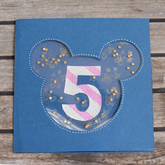 Full Guide in Choosing the Best Cardstock for Greeting Cards